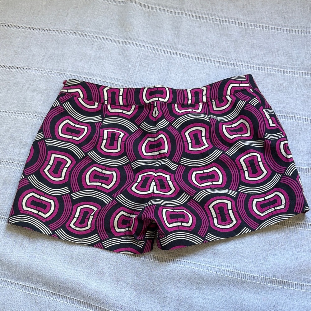 Club Monaco Rimon Shorts With Geometric Pattern - Picture 8 of 12